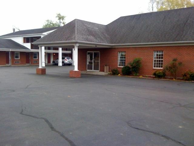 Bourbon Capital Inn Bardstown Exterior foto